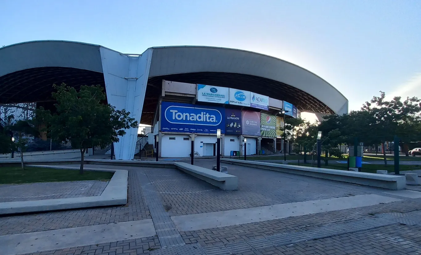 El Anfiteatro ya está listo para recibir la 58° edición del Festival de Peñas