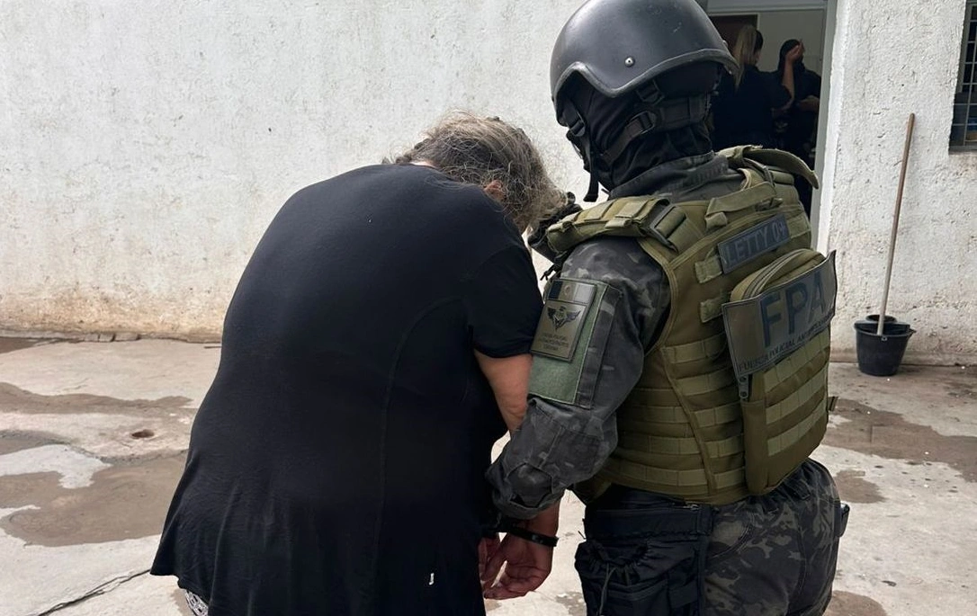 Los detuvieron con marihuana y dinero en barrio La Calera