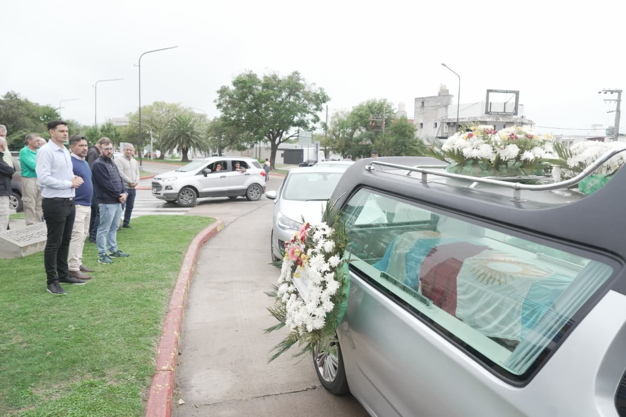 Se despidió con honores al Veterano de Malvinas Rubén Etchenique