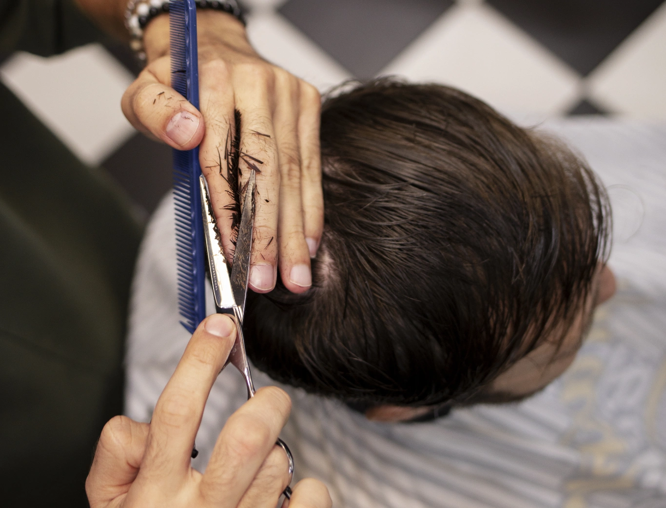 Dictarán un nuevo curso de Peluquería y Barbería masculina