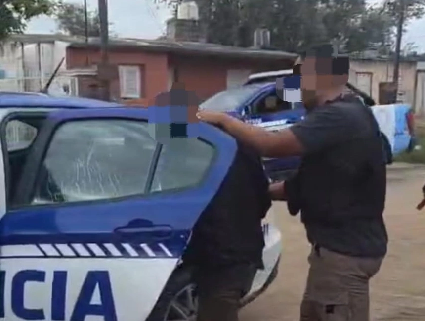 Detuvieron a un hombre por amenazar y lesionar a otro con un arma blanca