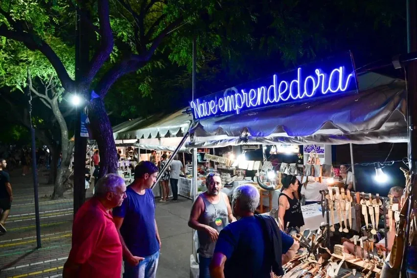 La medida que excluye a emprendedores: sobre un Municipio que simula