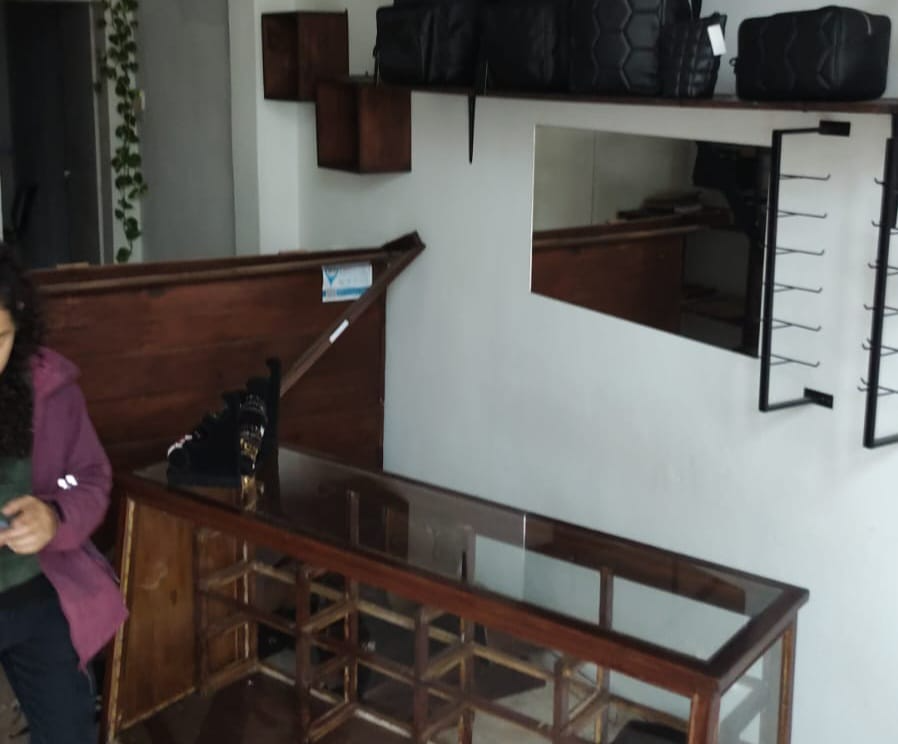 Les robaron todo de su negocio por la madrugada  y piden ayuda para recuperar las cosas