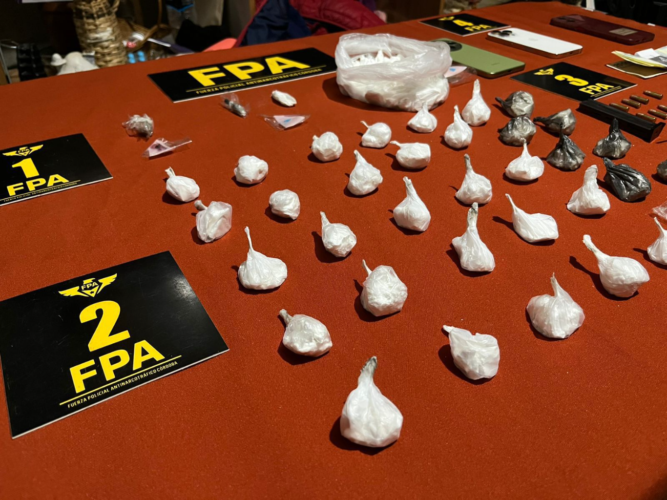 Secuestraron más de 2 mil dosis de cocaína en Villa Nueva