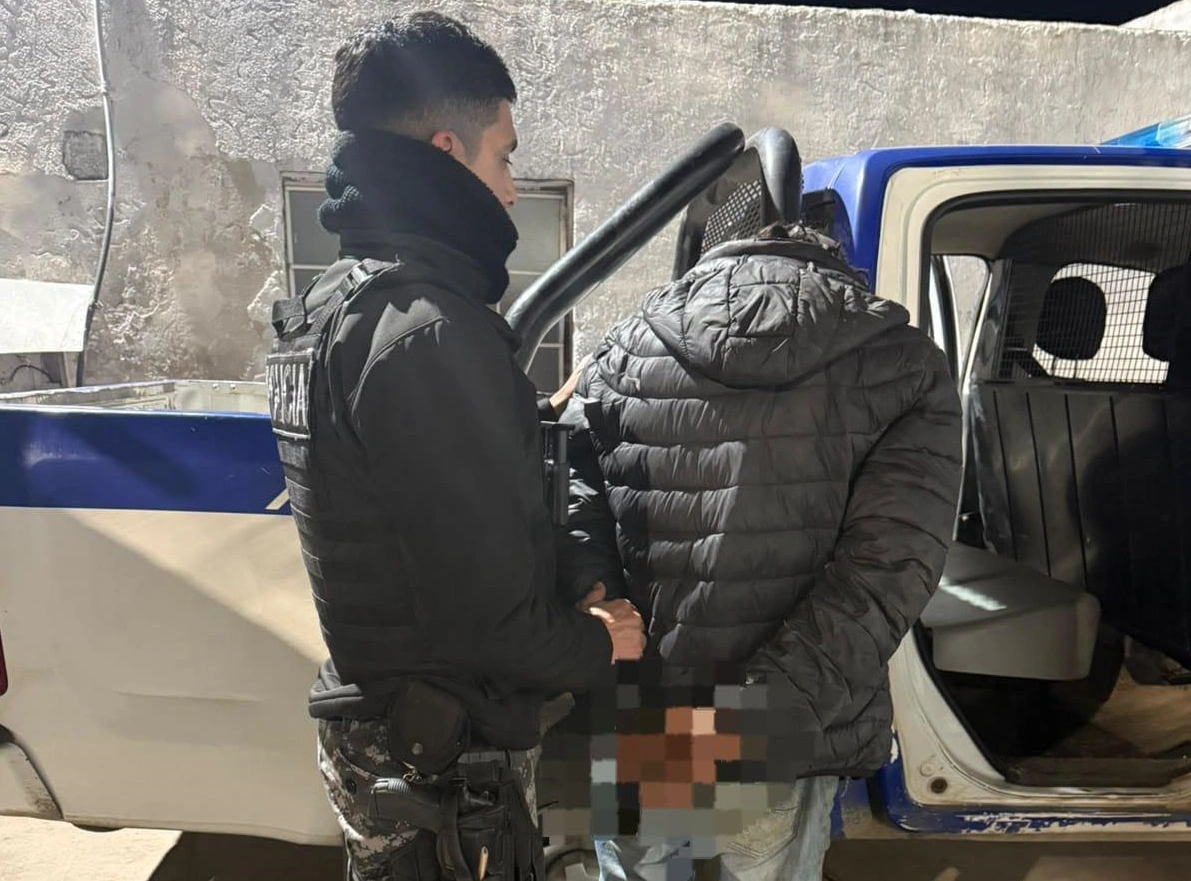 Arrestaron a un hombre por robo en barrio Las Playas