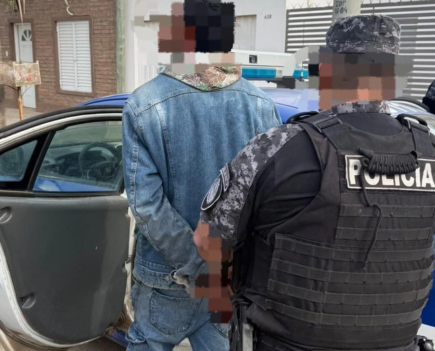 Los detuvieron por manipular la cerradura de un portón en barrio San Martín