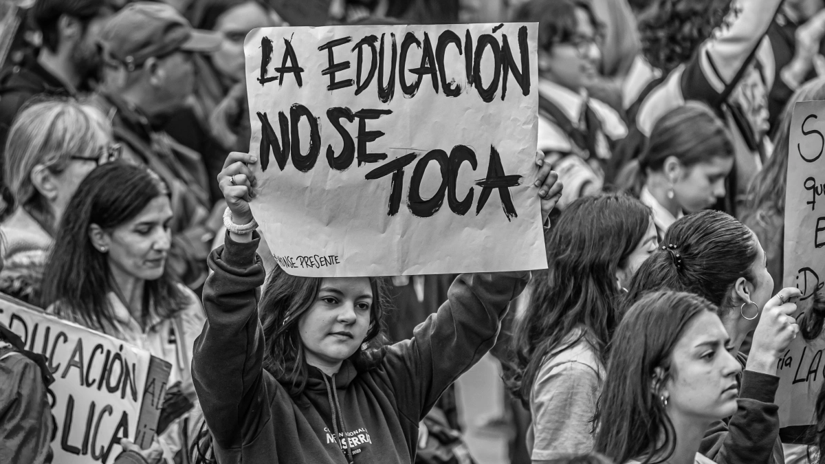 A casi 300 días de incumplimiento de la Ley de Financiamiento Universitario las universidades nacionales están de paro