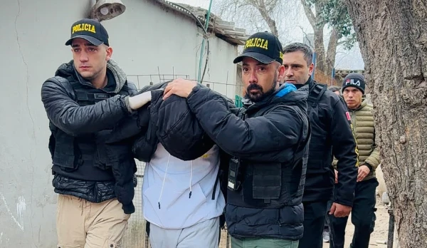 Lo acusaron de robarles un celular y lo mataron de tres disparos