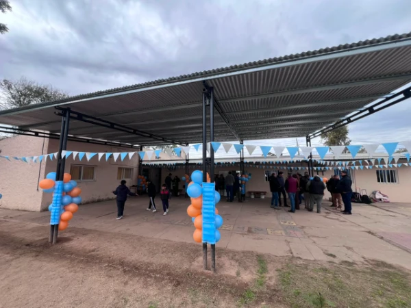 Inauguraron el Salón de Usos Múltiples del Centro Educativo Dr. Antonio Sobral