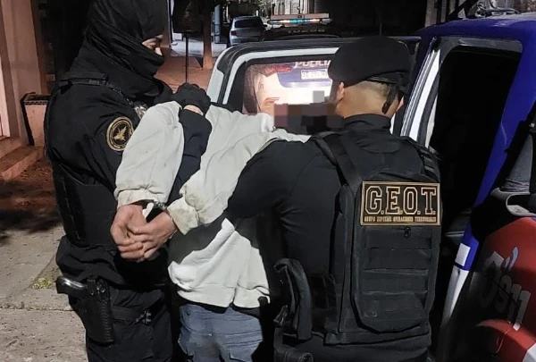 Desobedeció una orden judicial y lo arrestaron