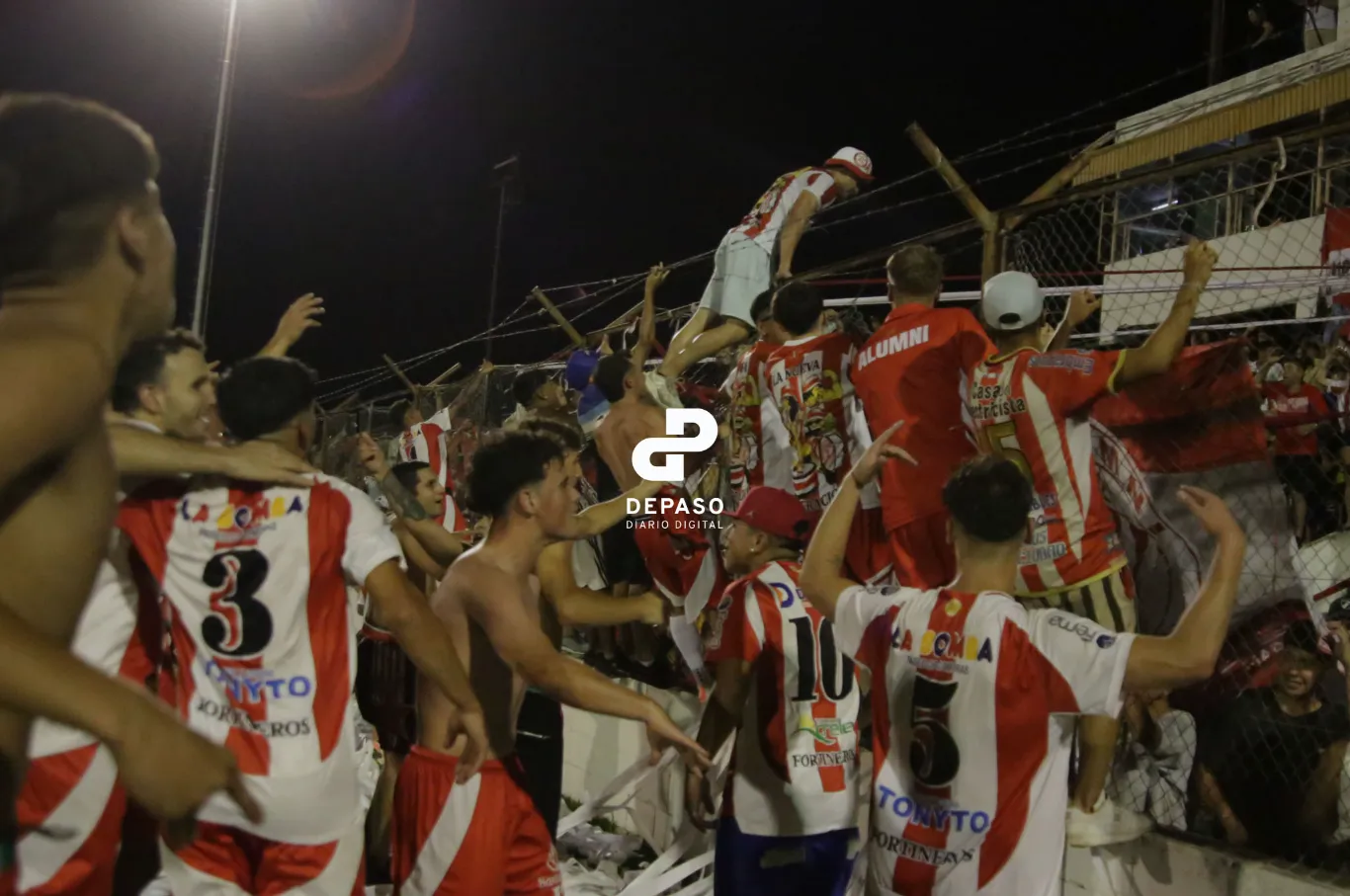 Alumni gritó campeón del Clausura 2025